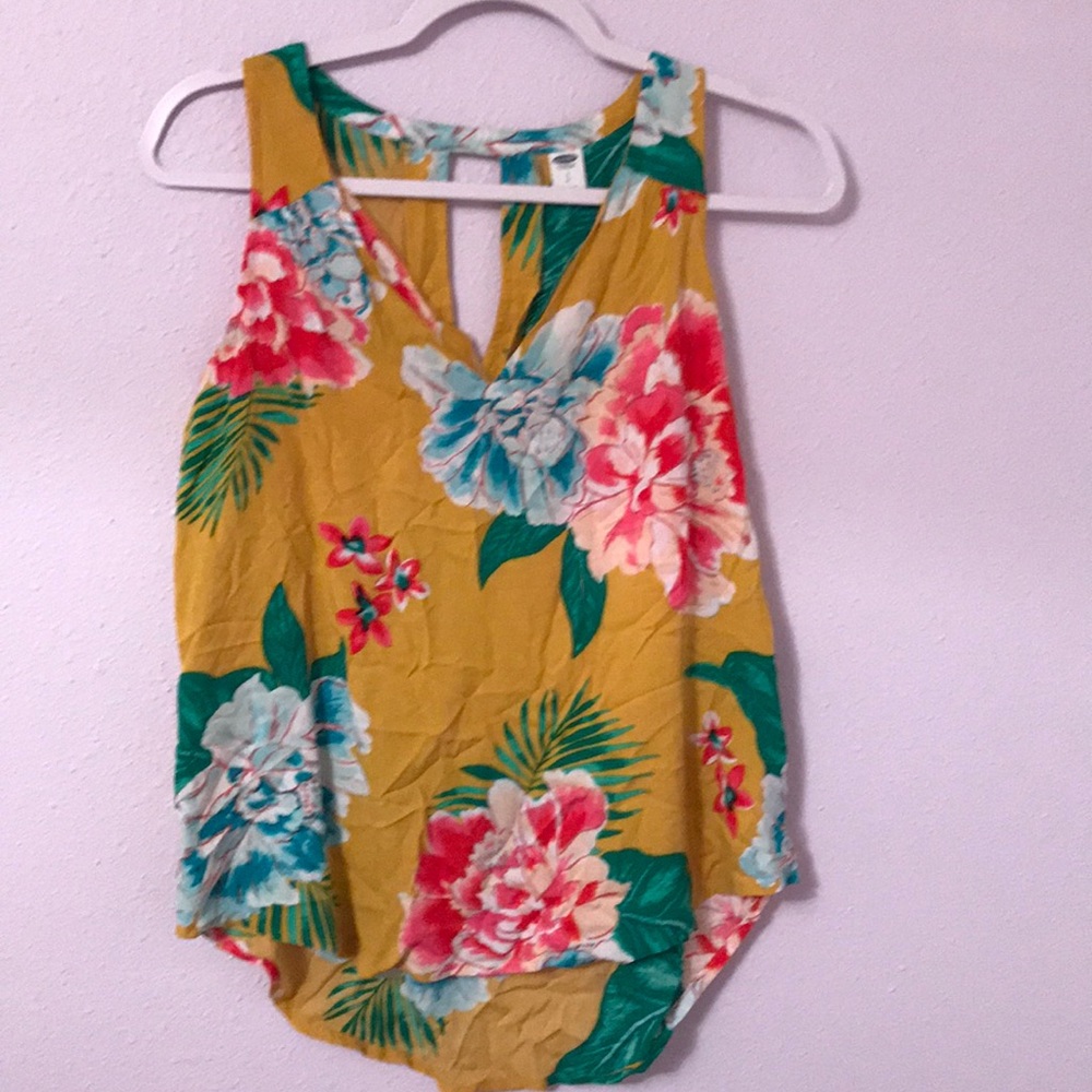 Old navy floral top